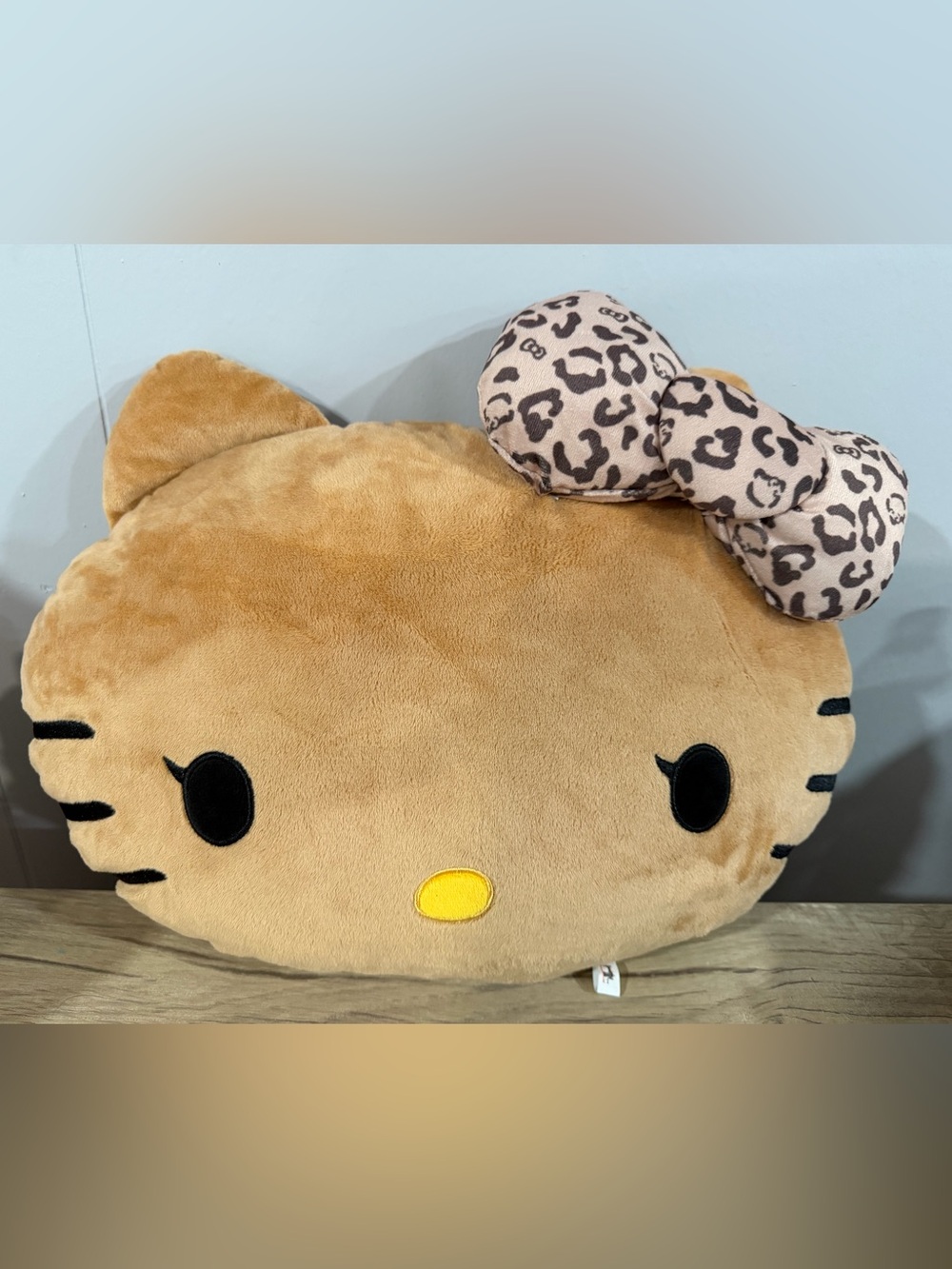 Plush Hello Kitty Pillow with Leopard Bow & Blanket Set